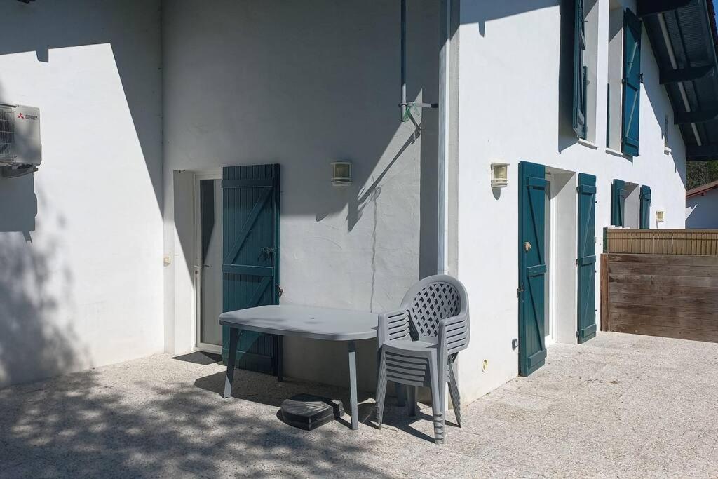 Appartement 70 M2 - Terrasse Et Jardin Privatifs Mouguerre Экстерьер фото